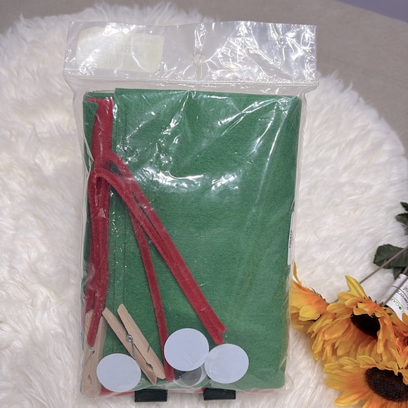 Vintage Sealed Mr. & Mrs.Frog Hand 2 Puppets No Sew Creative Kits By Pellon New! - Picture 3 of 8